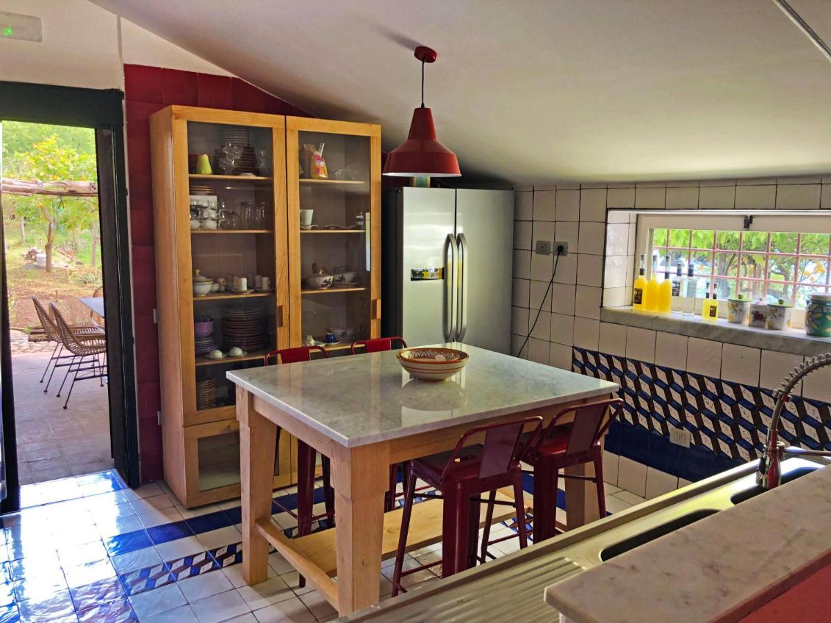 Casa Flora Acomodação com café da manhã Vietri Exterior foto